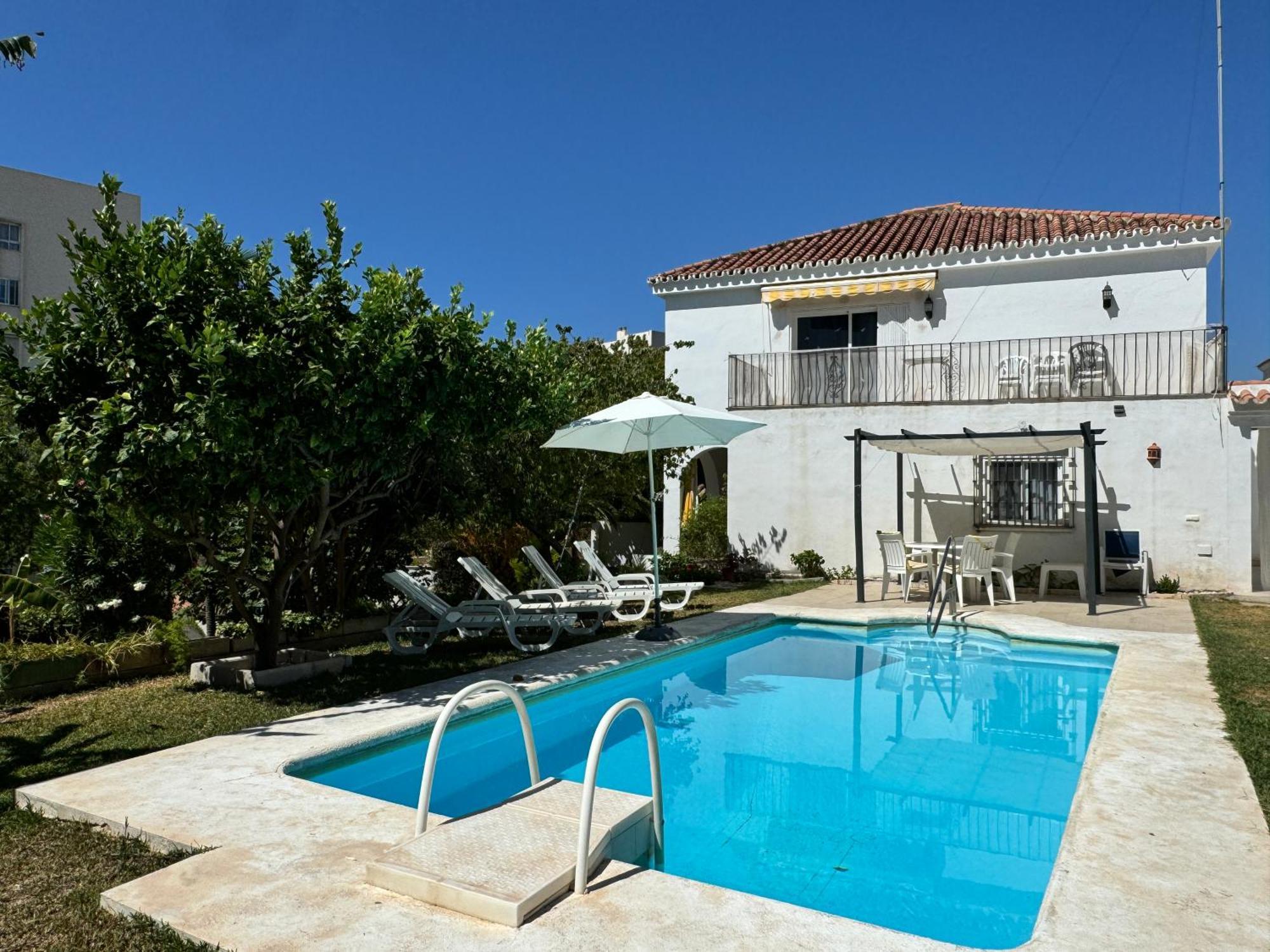 Villa Blanca Marbella Center - Eaw Homes エクステリア 写真